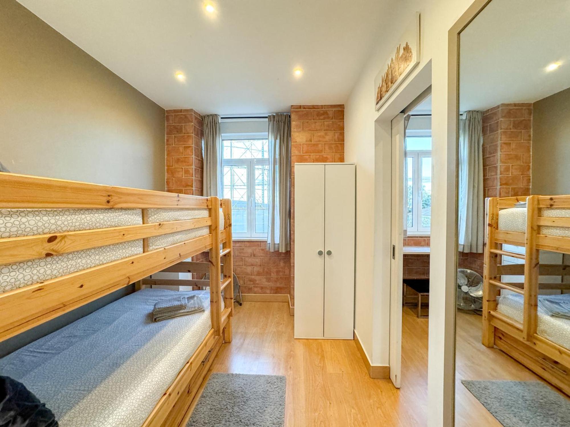 Апартаменти Quiet And Cozy, Easy Access To Lisbon Highlights #1880 Екстер'єр фото
